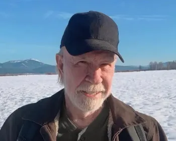 Imagem ilustrativa da imagem Chuck Norris é hospitalizado após emergência médica no Havaí, diz site