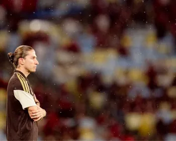 Imagem ilustrativa da imagem Condução da demissão de Filipe Luís gerou revolta no CT do Flamengo