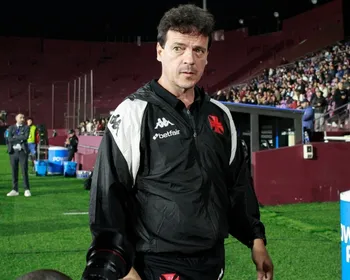 Imagem ilustrativa da imagem Corinthians acerta com Fernando Diniz para a vaga de Dorival Júnior