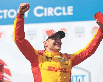 Imagem ilustrativa da imagem Destaque na TV Tribuna / Band: espanhol vence primeira etapa da Fórmula Indy