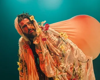 Imagem ilustrativa da imagem Espetáculo inspirado na mitologia grega chega a Vitória com sessão gratuita