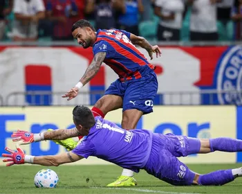 Imagem ilustrativa da imagem Fábio falha e Fluminense fica no empate com o Bahia no Brasileirão