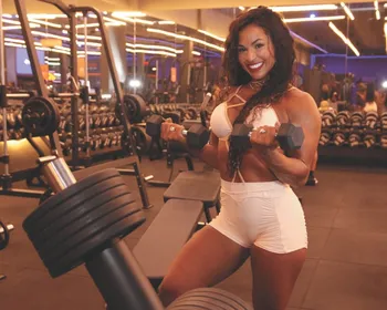 Imagem ilustrativa da imagem Horas de malhação e tratamentos estéticos: a preparação das musas para o Carnaval