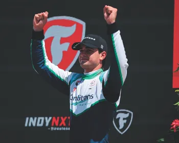 Imagem ilustrativa da imagem Na tela da TV Tribuna/ Band: brasileiro Caio Collet estreia na Fórmula Indy