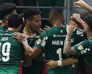 Imagem ilustrativa da imagem Palmeiras sofre, mas bate Sporting Cristal e conquista 1ª vitória na Libertadores