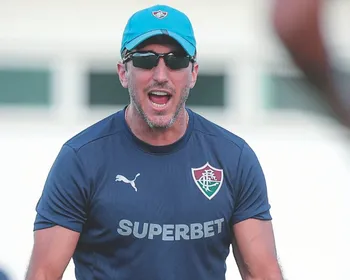 Imagem ilustrativa da imagem Pontaria preocupa o Fluminense de Zubeldía