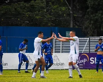 Imagem ilustrativa da imagem Porto Vitória decide nos pênaltis após goleada e elimina o Vitória