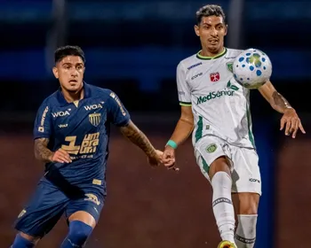 Imagem ilustrativa da imagem Porto Vitória leva “chocolate” do Avaí e é eliminado na estreia