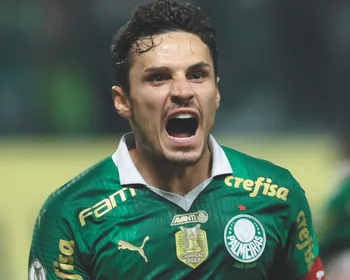 Imagem ilustrativa da imagem Raphael Veiga aceita proposta de time mexicano e deixa o Palmeiras