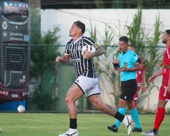 Imagem ilustrativa da imagem Rio Branco leva a pior em confronto de cinco gols na Série D