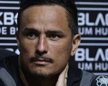 Imagem ilustrativa da imagem Rio Branco reencontra o ex-técnico no Araripe neste domingo (12)