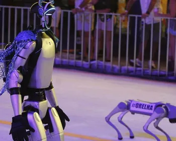 Imagem ilustrativa da imagem Robôs fazem protesto pela morte do cão Orelha no Carnaval de Vitória