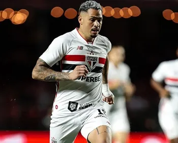 Imagem ilustrativa da imagem São Paulo bate Juventude pelo placar mínimo em noite de vaias e impaciência