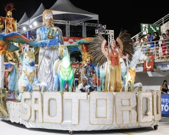 Imagem ilustrativa da imagem São Torquato encerra a Série Ouro com enredo sobre Ossain e o poder das ervas