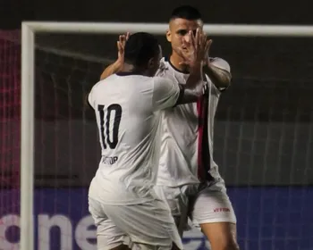 Imagem ilustrativa da imagem Serra vence o Porto Vitória e assume a liderança temporária do Capixabão