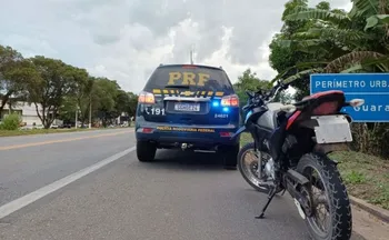 Imagem ilustrativa da imagem Adolescente é apreendido com moto furtada na BR-101 em Aracruz