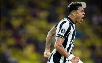 Imagem ilustrativa da imagem Atacante se redime, e Botafogo busca empate no Equador na pré-Libertadores