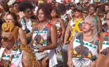 Imagem ilustrativa da imagem Bloco Coisas de Negres abre espaço de consciência e representatividade em Vitória