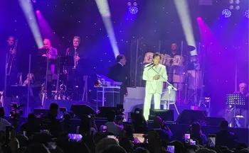 Imagem ilustrativa da imagem "Cidade mais linda do Brasil", declara Roberto Carlos em show no ES