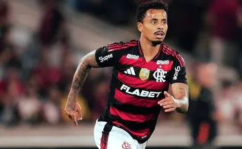 Imagem ilustrativa da imagem Corinthians vence Santos e encaminha contratação de Allan, do Flamengo