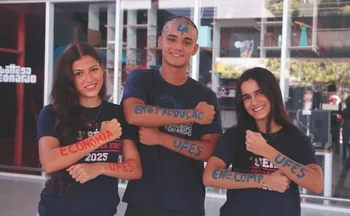 Imagem ilustrativa da imagem Destaques no Sisu: emoção, festa e muita alegria após aprovação