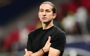 Imagem ilustrativa da imagem Filipe Luís diz que ataque racista contra Vini Jr. foi 'caso isolado'