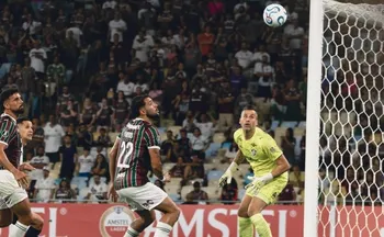 Imagem ilustrativa da imagem Fluminense leva virada do Rivadavia e vê pressão aumentar na Libertadores