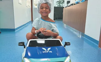 Imagem ilustrativa da imagem Hospital no ES troca maca por carrinho elétrico