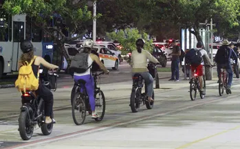 Imagem ilustrativa da imagem Idade mínima e velocidade: Câmara de Vitória aprova regras para bikes elétricas