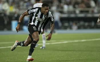 Imagem ilustrativa da imagem Júnior Santos volta ao Botafogo após passagem pelo Atlético-MG