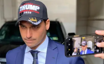 Imagem ilustrativa da imagem Moraes marca para 14 de abril interrogatório de Eduardo Bolsonaro