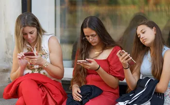 Imagem ilustrativa da imagem Pai de adolescente desabafa: "Mudou da água para o vinho em casa”