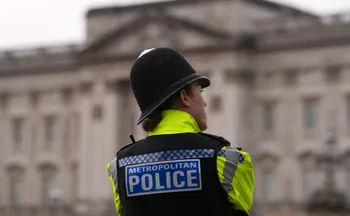 Imagem ilustrativa da imagem Polícia realiza novas buscas em endereços da realeza britânica