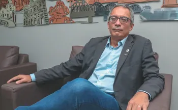 Imagem ilustrativa da imagem Presidente de ABIH-ES: redução de carga horária de 44 horas será fatal para hotéis