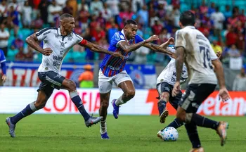 Imagem ilustrativa da imagem Remo aproveita erro, surpreende Bahia em Salvador e vence na Copa do Brasil