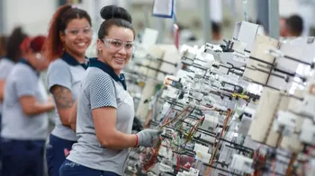 Imagem ilustrativa da imagem Stellantis abre inscrições para Jovem Aprendiz 2026