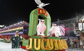Imagem ilustrativa da imagem Unidos de Jucutuquara exalta a força da mulher no Carnaval de Vitória