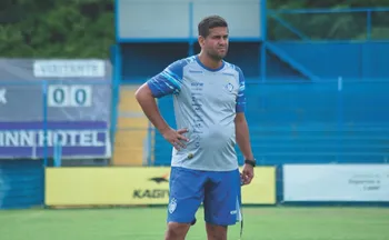 Imagem ilustrativa da imagem Vitória estreia na Série D contra um dos favoritos