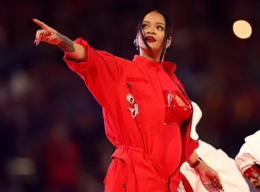 Imagem ilustrativa da imagem Rihanna está gravando novo álbum após hiato de dez anos, diz A$AP Rocky