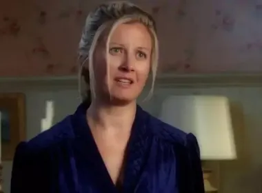 Imagem ilustrativa da imagem Carrie Anne Fleming, de 'iZombie' e 'Supernatural', morre aos 51 anos