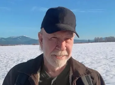 Imagem ilustrativa da imagem Chuck Norris é hospitalizado após emergência médica no Havaí, diz site