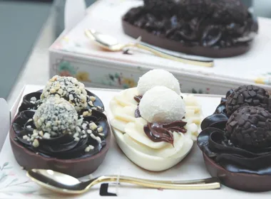 Imagem ilustrativa da imagem Como fazer ovos de Páscoa artesanais de brigadeiro e creme de avelã