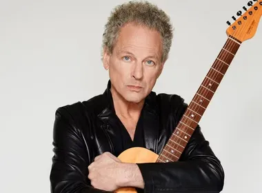 Imagem ilustrativa da imagem Ex-Fleetwood Mac é atacado por stalker com 'substância desconhecida'; entenda