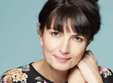 Imagem ilustrativa da imagem Histórias ocultas de Valérie Perrin em “Os Esquecidos de Domingo”