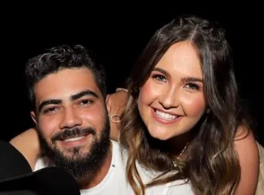 Imagem ilustrativa da imagem Quem é Amanda Vasconcelos? Mulher do sertanejo Henrique foi detida e solta nos EUA