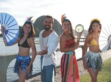 Imagem ilustrativa da imagem Regional da Nair, Ratazanas e Bloco Surpresa agitam o Domingo de Carnaval