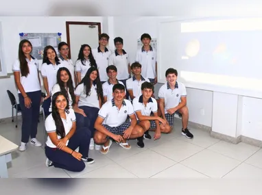 Herbert Backer Jr., executivo aposentado da Nasa, que atuou desde as missões Apollo, com Cristiano Carvalho e Camila Lopes, coordenadora de Inclusão da Escola Americana de Vitória.