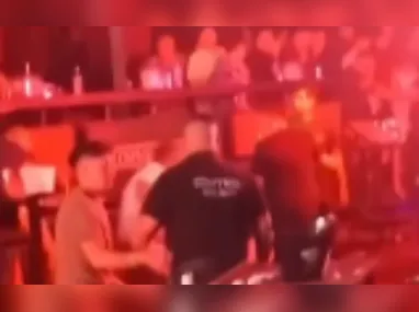 Israel bombardeou depósito de petróleo do Irã