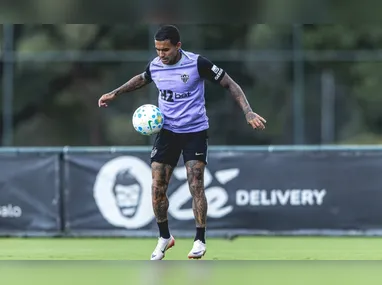 Gustavo Scarpa no treino do Galo antes da partida contra a Chapecoense