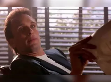 Virginia garantiu que permanece no posto de rainha de bateria da Grande Rio no próximo ano